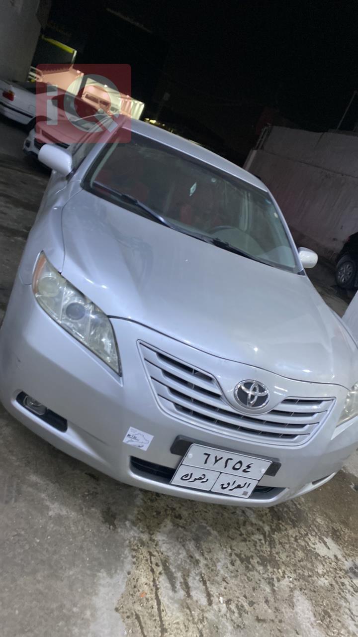 تۆیۆتا کامری